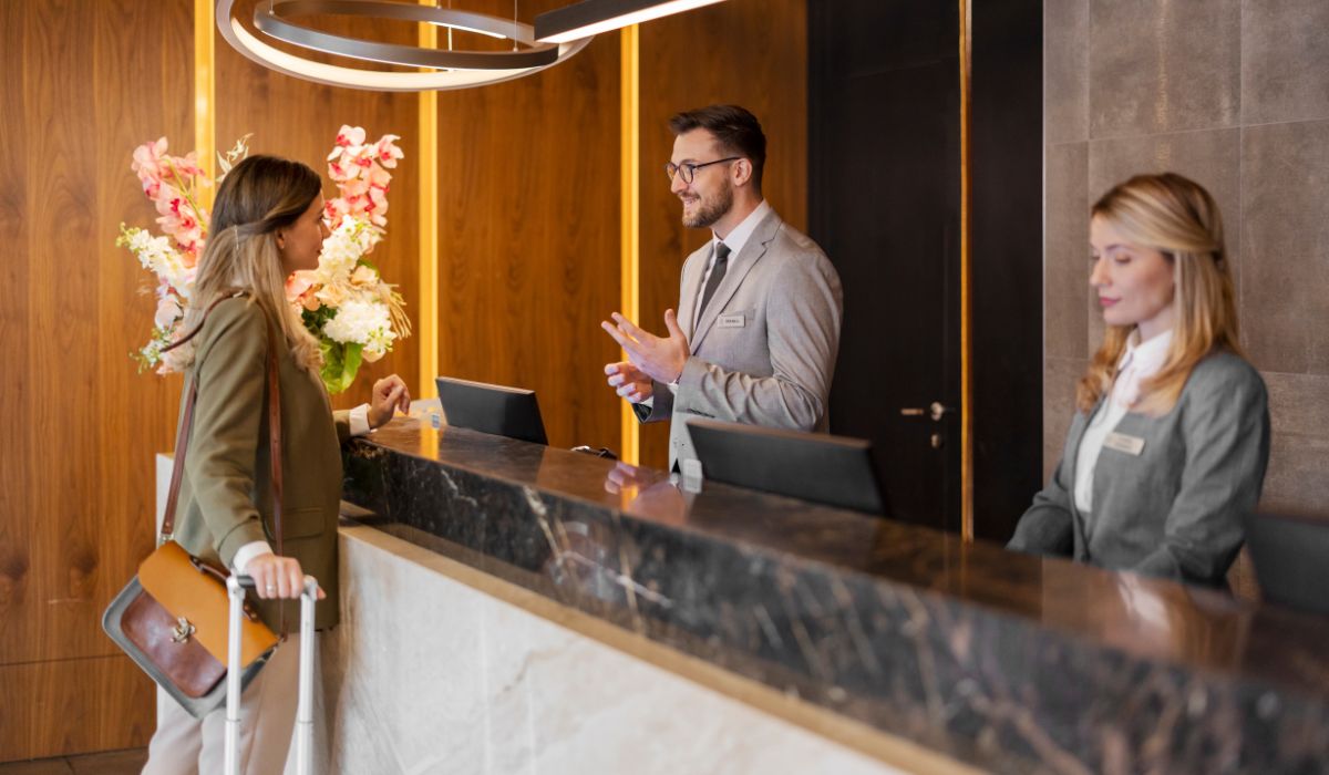 Estratégias para Criar uma Atmosfera Visual Acolhedora em Hotéis e Resorts Com Painéis de LED ou Vídeo Wall