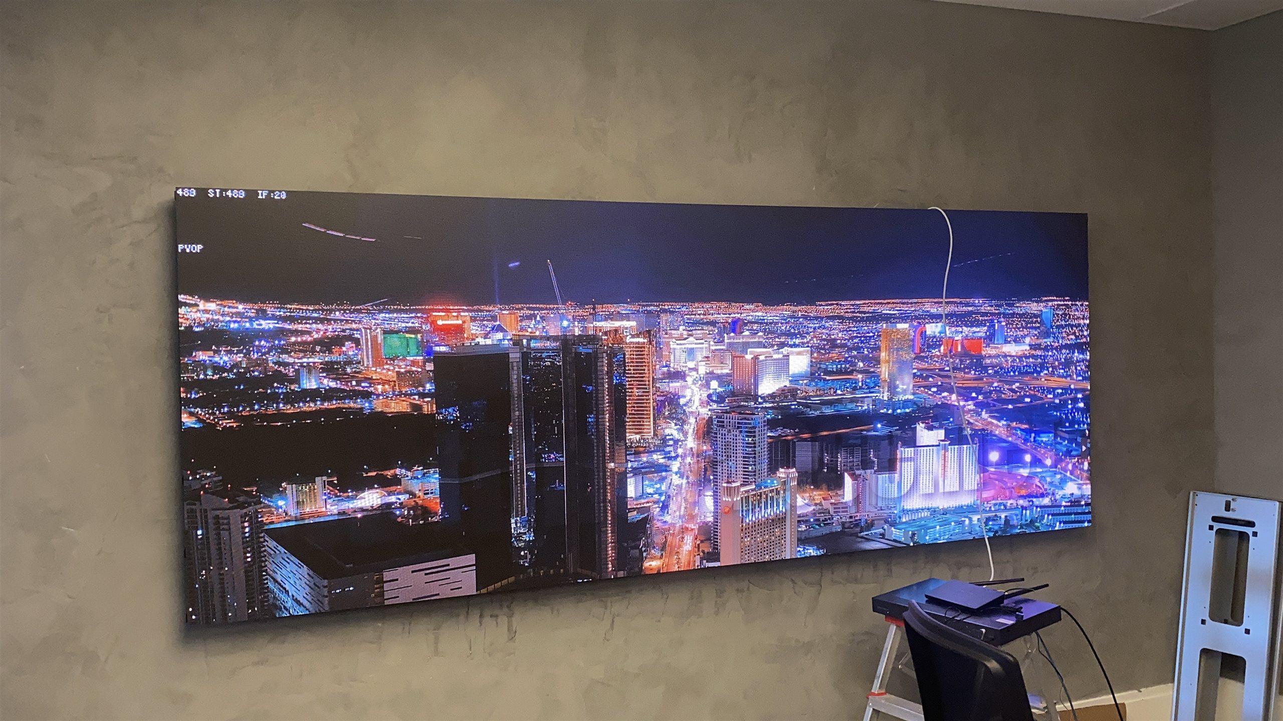Painel de LED para Ambiente Corporativo de Tecnologia