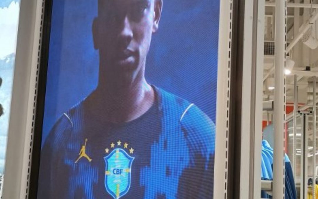 Impacto Visual para Promoções com Painel LED na Sua Loja