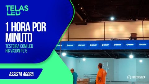Testeira com painel de LED P2.5 — instalação Optiart em timelapse